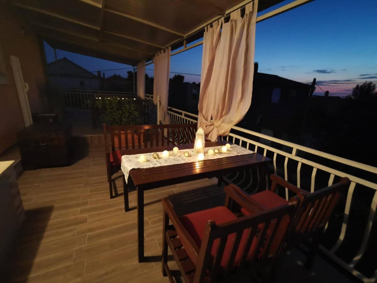 Apartmani Tajana Sukosan Luaran gambar
