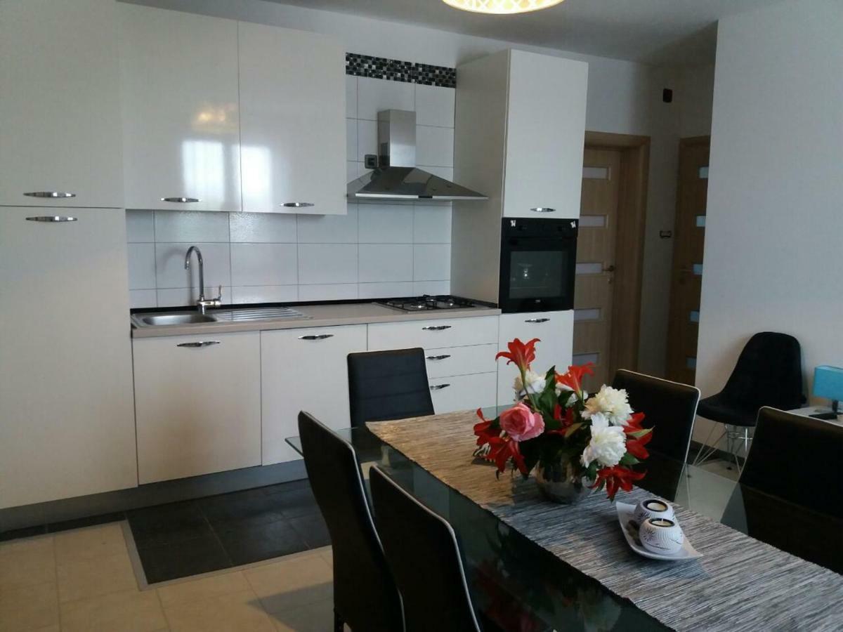 Apartmani Tajana Sukosan Luaran gambar