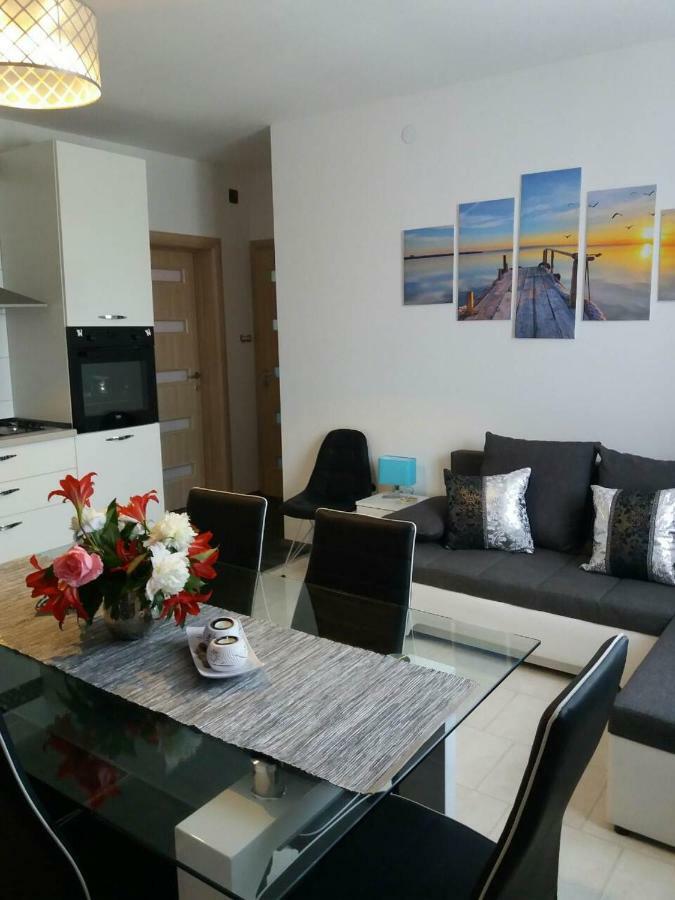 Apartmani Tajana Sukosan Luaran gambar