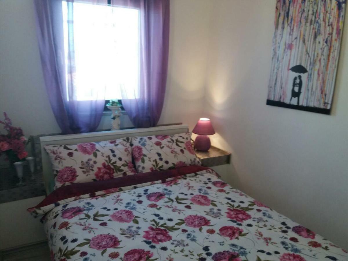 Apartmani Tajana Sukosan Luaran gambar